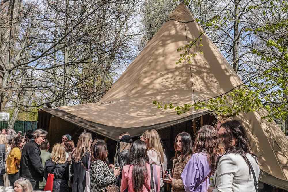 luksustelte-trends-traditions-moebel-design Trends-traditions-luksustelte