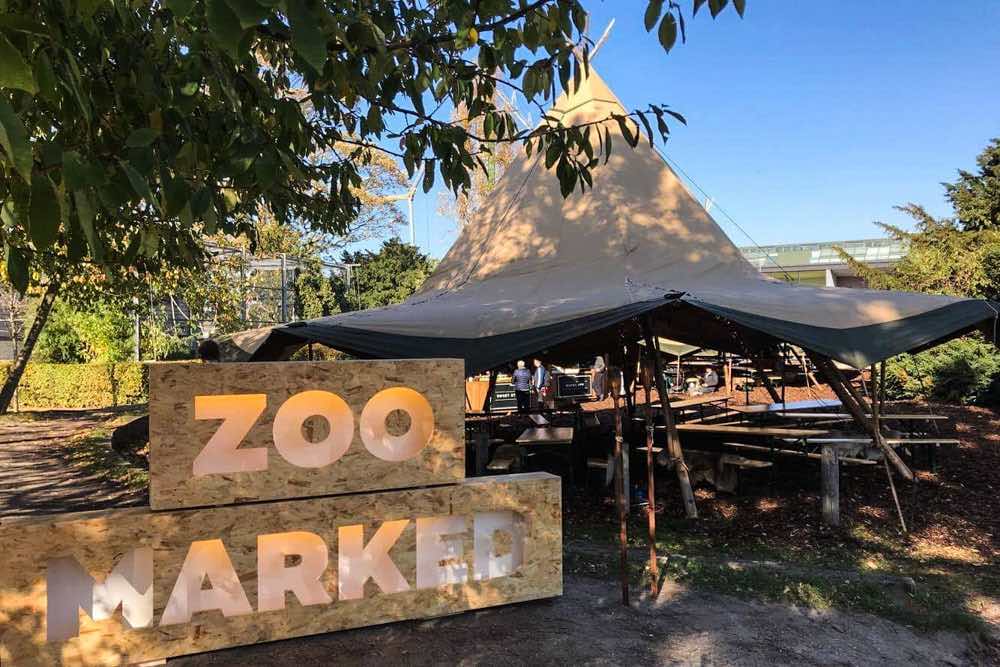 Tipitelte til julemarked i Zoo