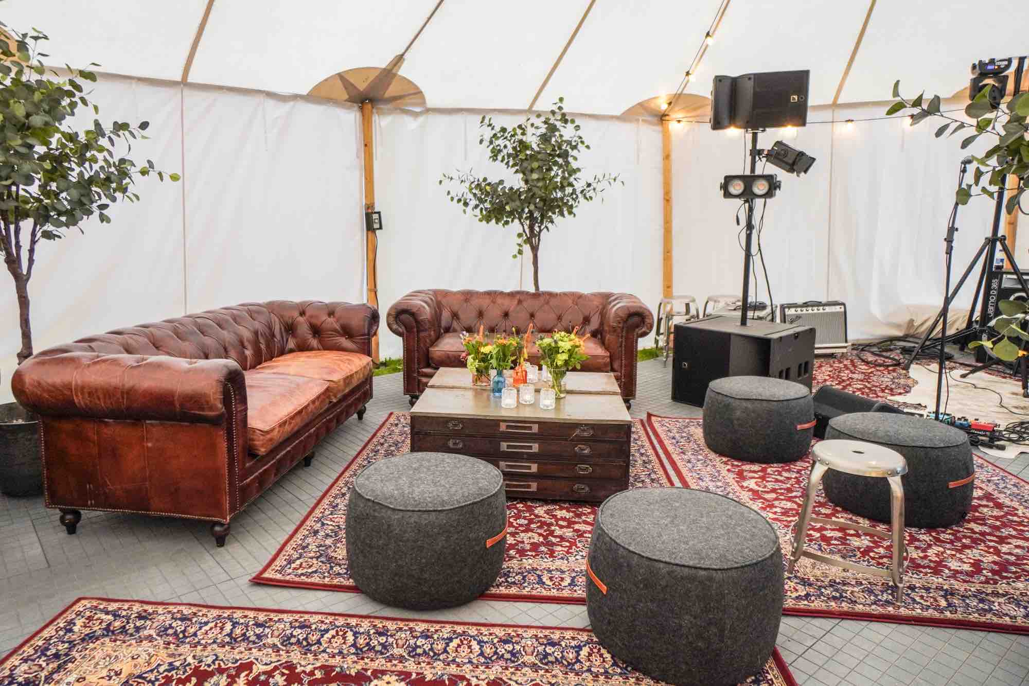 chesterfield-sofaer-teltfest